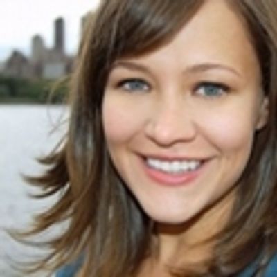 Sue Smith Will Perform MINIMUM RAGE At UCB Dec. 22
