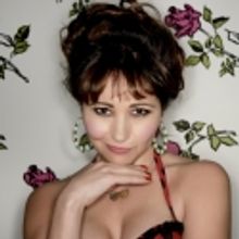 Photo Coverage: 'Mama Eponine' Frances Ruffelle In Cabaret - BENEATH THE DRESS At Menier Chocolate Factory