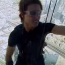STAGE TUBE: Cruise Climbs World's Tallest Building for MISSION IMPOSSIBLE: GHOST…