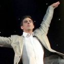BWW Reviews: Tharp's COME FLY AWAY Makes Huge Leaps in L.A.
