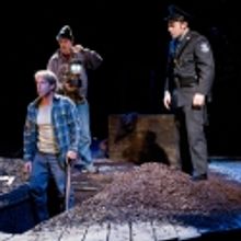 BWW Reviews: A SKULL IN CONNEMARA Digs Up Dark Humor at Centerstage