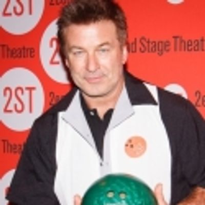 Photo Coverage: Alec Baldwin, Bobby Cannavale & More Come out for Second Stage Bowling Benefit! 