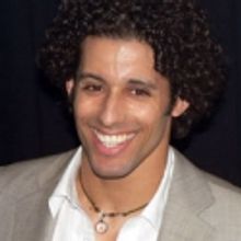 Luis Salgado choreographs New Musical about Baseball Legend Roberto Clemente