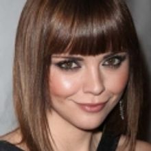 Christina Ricci & Bebe Neuwirth Lead CSC's A MIDSUMMER NIGHT'S DREAM this Spring!