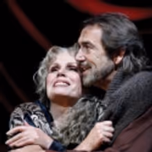 Photo Flash: Joanna Lumley, Robert Lindsay in THE LION IN WINTER