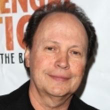 Billy Crystal to Step in as 2012 Oscars Host!