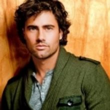 Rubicon Theatre Company Hosts David Burnham in Holiday Concert, 12/10