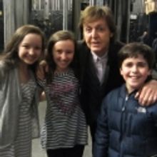 Photo EXCLUSIVE: Sir Paul McCartney Visits MARY POPPINS