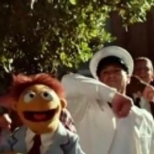 STAGE TUBE: Sneak Peek - Opening Dance Number from THE MUPPETS