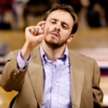 BWW Reviews: HOUSE - If These Walls Could Talk