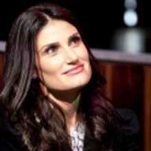 BWW Exclusive: The Wickedly Glee-ful Idina Menzel lands in Toronto