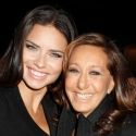 Photo Flash: Donna Karan Show at NYC Fashion Week