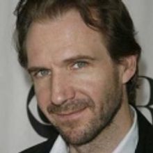 Ralph Fiennes Awarded Shakespeare Society Medal, 12/9