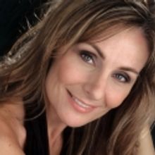 BWW Reviews: MAMMA MIA's Judy McLane Lights Up the Baltimore Symphony January 6 to 8,