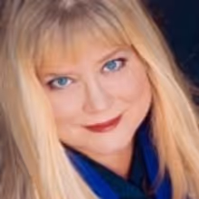Heather MacRae Plays the Iridium, 3/6