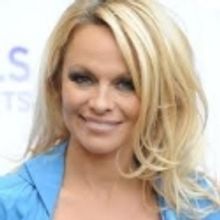Pamela Anderson to Host Frank Sinatra's Rat Pack Birthday Extravaganza, 12/11