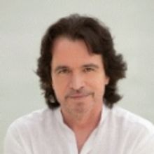 Yanni Performs at Segerstrom Center for the Arts Tonight, 7/18