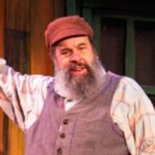 The Latest “Fiddler” Tour: Dance: 10, Looks: 8, Script: 10, Sounds: Far From the 