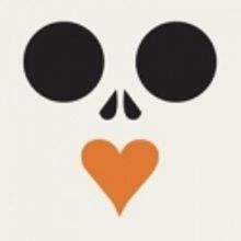 Pantochino Teams up with Cupcake War Winner for 'Cinderella Skeleton' Cupcake
