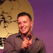 BWW Reviews: Versatile Peter Mac Shines Once More @ the Gardenia