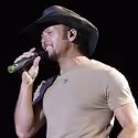 Tim McGraw Wants to Star in a Broadway Play!
