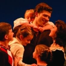 BWW Reviews: Decking the Halls -- A WONDERFUL LIFE: THE MUSICAL