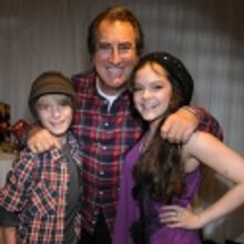 Photo Flash: Kenny Ortega Visits Broadway Kids Care