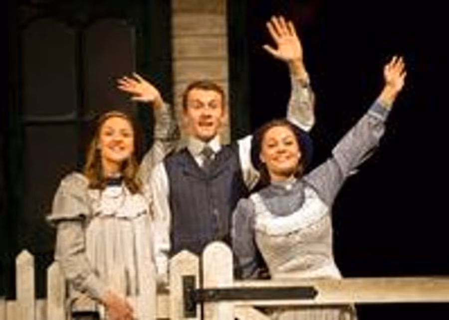 Photo Coverage: THE RAILWAY CHILDREN At Waterloo Station Image