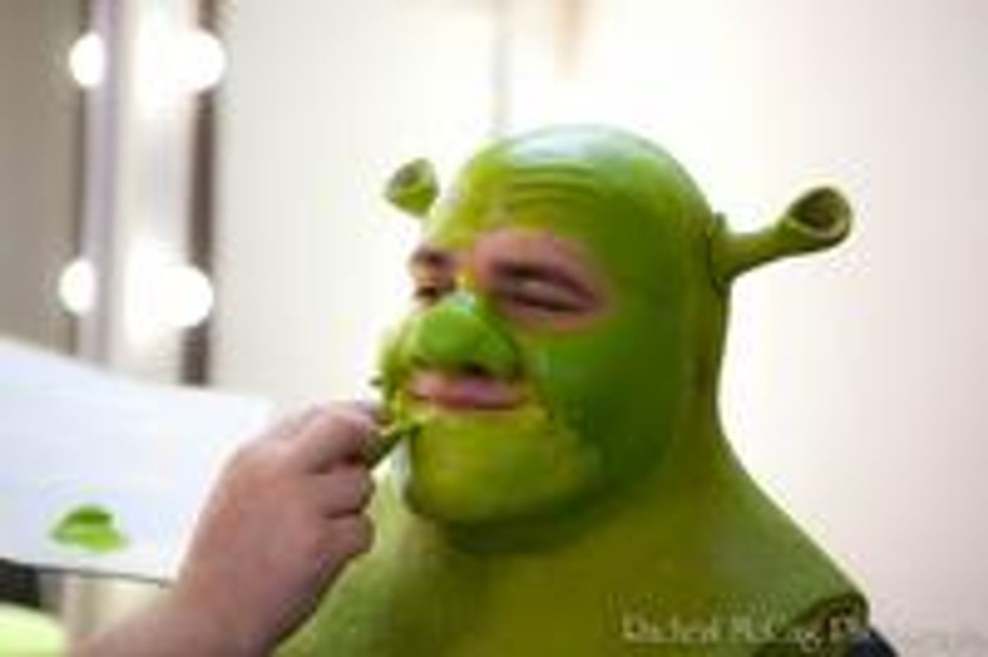 Photo-Coverage-The-Shrekking-Process-20000101 Photo-Coverage-The-Shrekking-Process-20000101