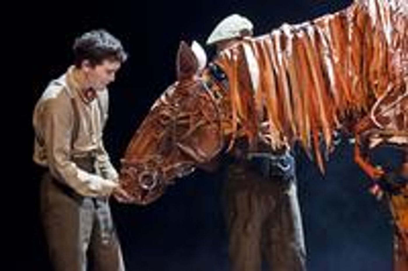 Photo-Coverage-First-Look-at-WAR-HORSE-Canadian-Cast-20000101