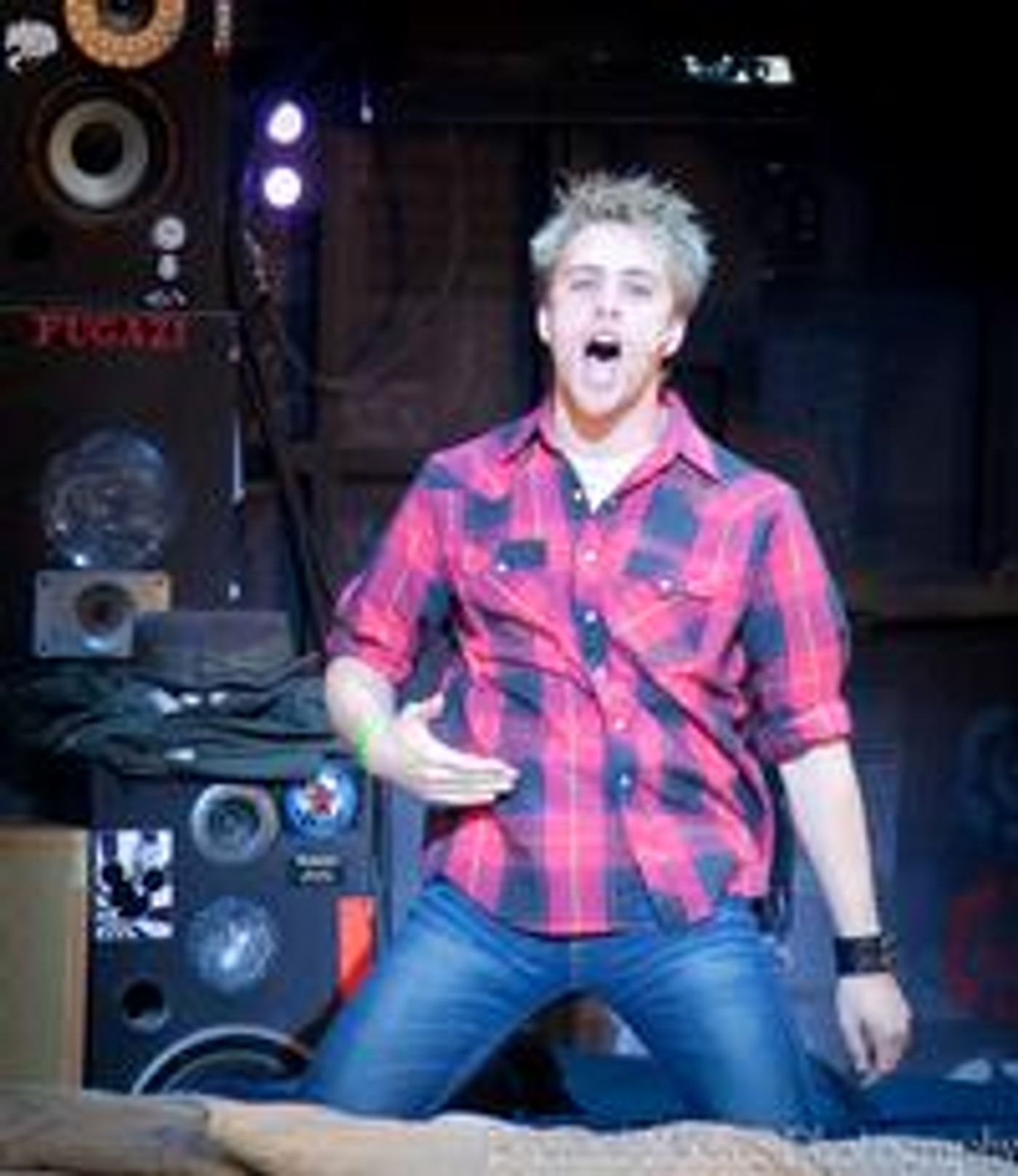 Photo-Coverage-The-Canadian-Idiots-20000101