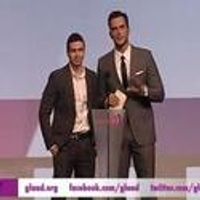 STAGE TUBE: Cheyenne Jackson, John Stamos, et al. at the GLAAD Media Awards! Video