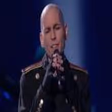 STAGE TUBE: Tony Vincent Sings 'Faithfully' in THE VOICE's Battle Round!