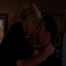 STAGE TUBE: Watch Billie Joe Armstrong on NURSE JACKIE!