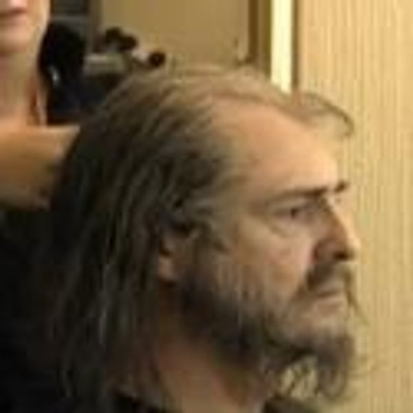 STAGE TUBE: Neil Morrissey Becomes Fagin for OLIVER! - Fast-Motion Makeup - UK Regional Theater Video