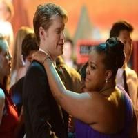 Photos and Audio: Tonight on GLEE- One Direction, Fergie and More!