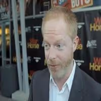 STAGE TUBE: Jesse Tyler Ferguson, Holland Taylor and More at WAR HORSE's LA Opening Video