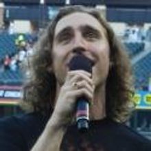 PHOTO FLASH: ROCK Cast Member Danny McHugh Sings National Anthem at White Sox Game