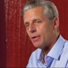 STAGE TUBE: Center Theatre Group's Michael Ritchie Talks the Power of RED; Opens at M