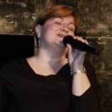 BWW Interviews: MEMORY STRONG Tackles The Friday Five