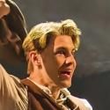 BWW Reviews: Artful WAR HORSE Lights the Ahmanson Stage