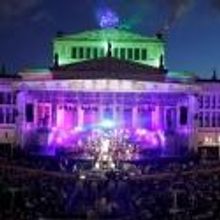 BWW Reviews: 'First Night Classic Open Air' Gendarmenmarkt