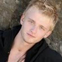 Anthony Fedorov and Natalie Wachen Join Cast of RENT Tomorrow, 7/11