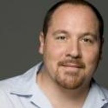Jon Favreau Signs On to Direct JERSEY BOYS Film