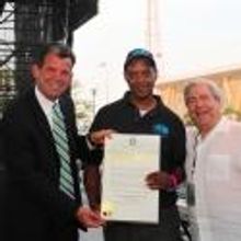 Lawrence Bowers Honored at Seaside Summer Concert Series