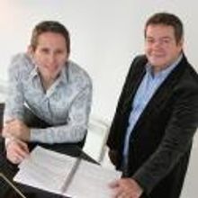 Songwriting Duo George Stiles and Anthony Drewe Join Tim McArthur on 'Curtain Up'…
