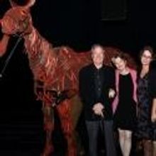 Photo Flash: Michael McKean, Annette O'Toole and More Visit WAR HORSE at the Ahmanson