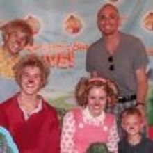 Photo Flash: Hank Azaria and Son Hal Visit BERENSTAIN BEARS LIVE