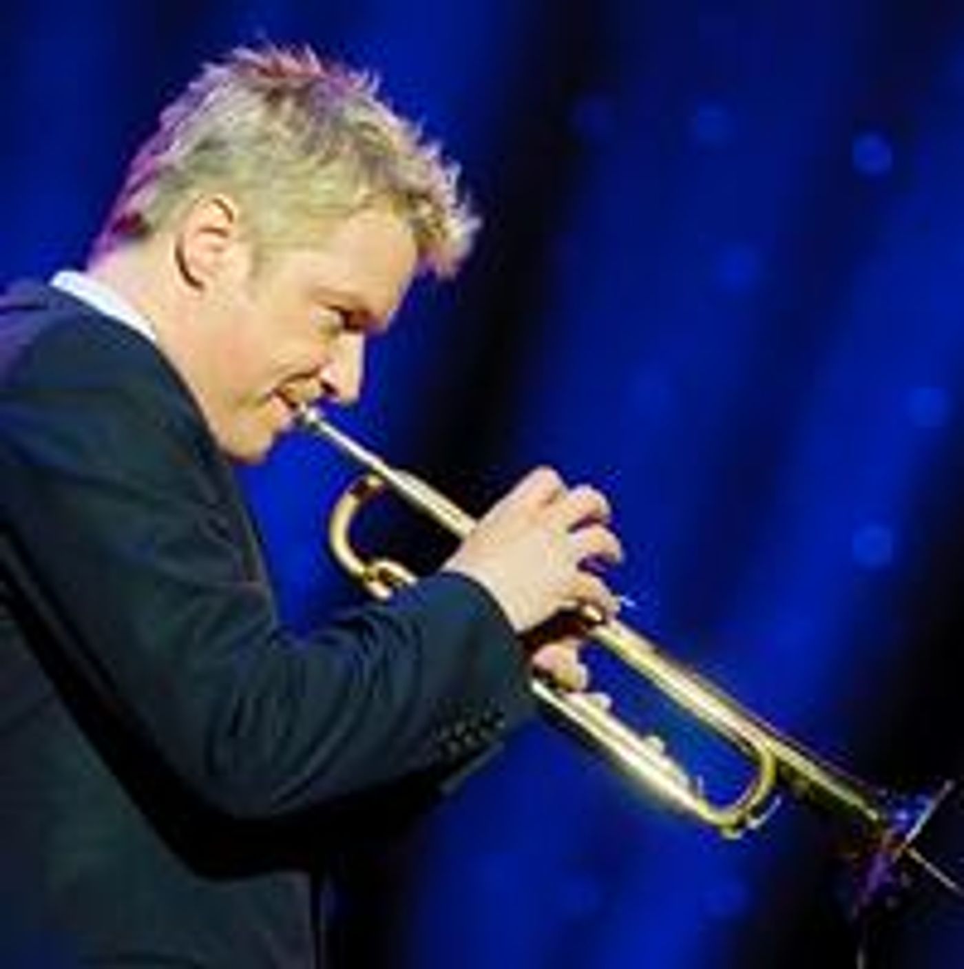 Photo Flash: Chris Botti Live in Concert  Image
