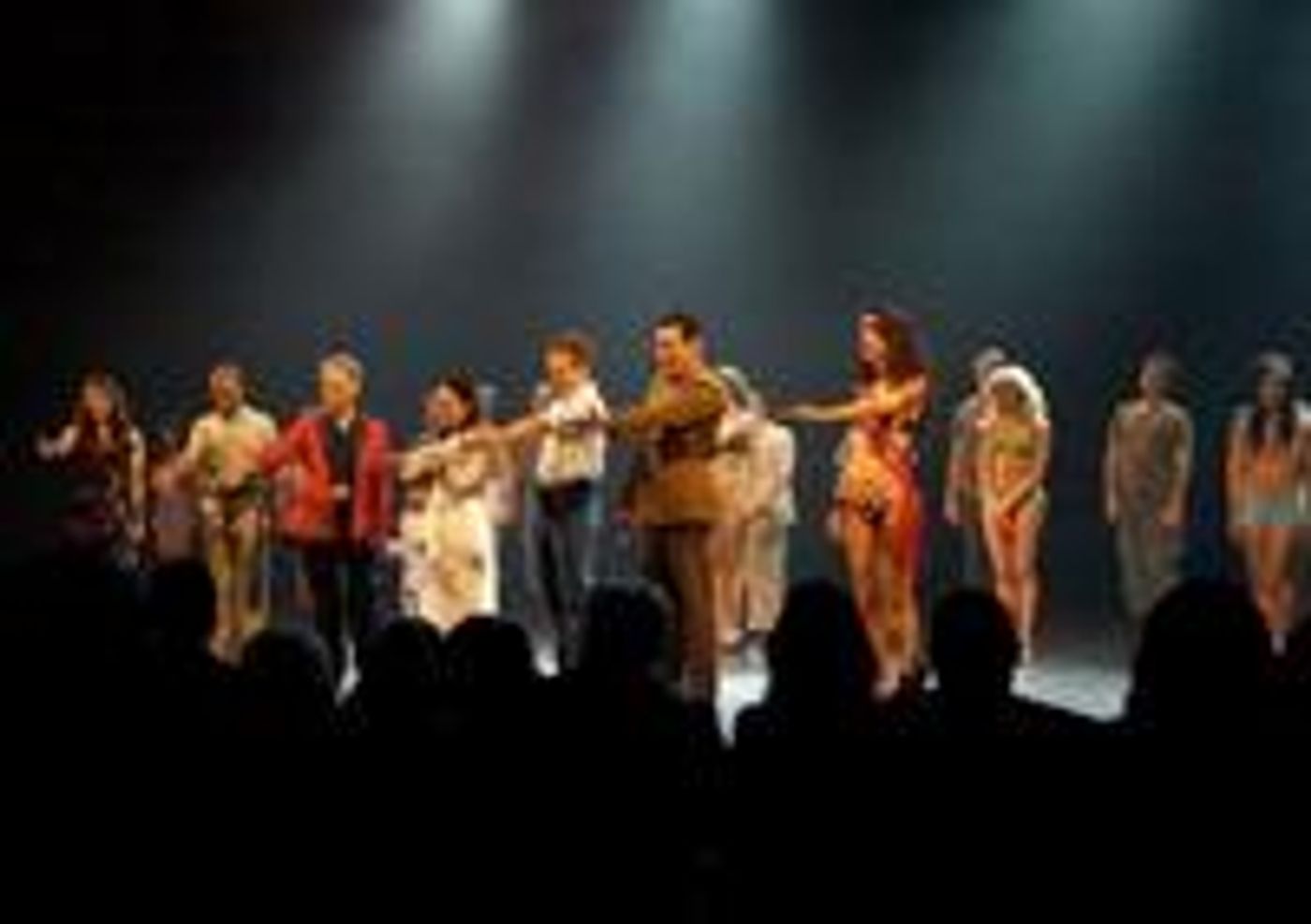 Photo-Coverage-Cast-and-Crew-at-MISS-SAIGONs-LA-Press-Opening-20000101 Photo-Coverage-Cast-and-Crew-at-MISS-SAIGONs-LA-Press-Opening-20000101